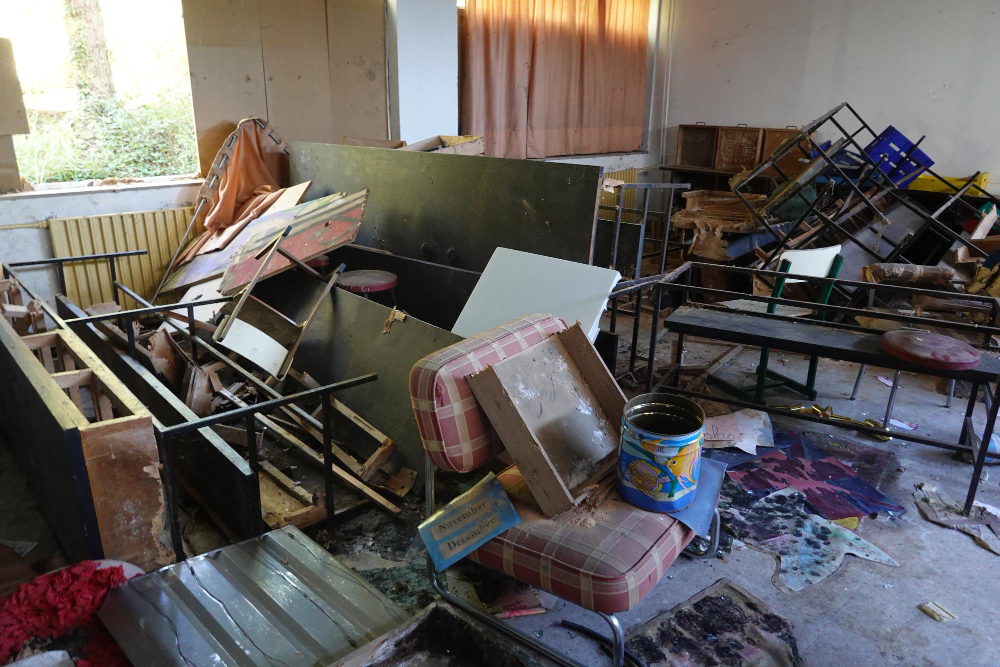 Hoarder Cleanout Service 