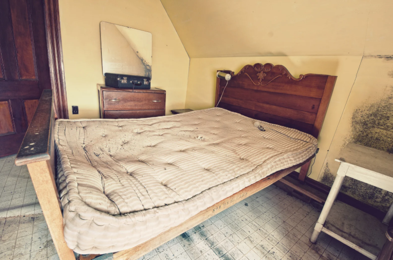 Mattress Removal