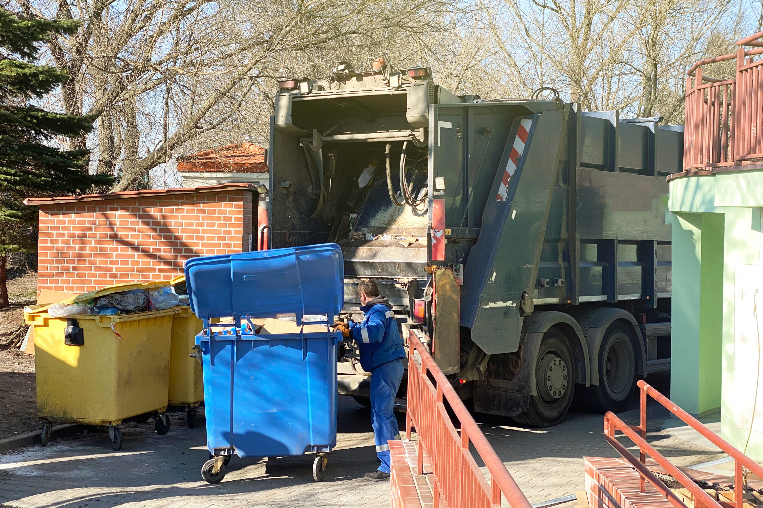 Junk Removal Service 